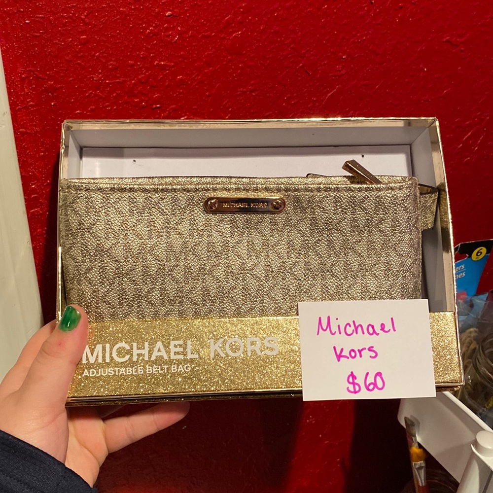 Micheal Kors Belt Bag